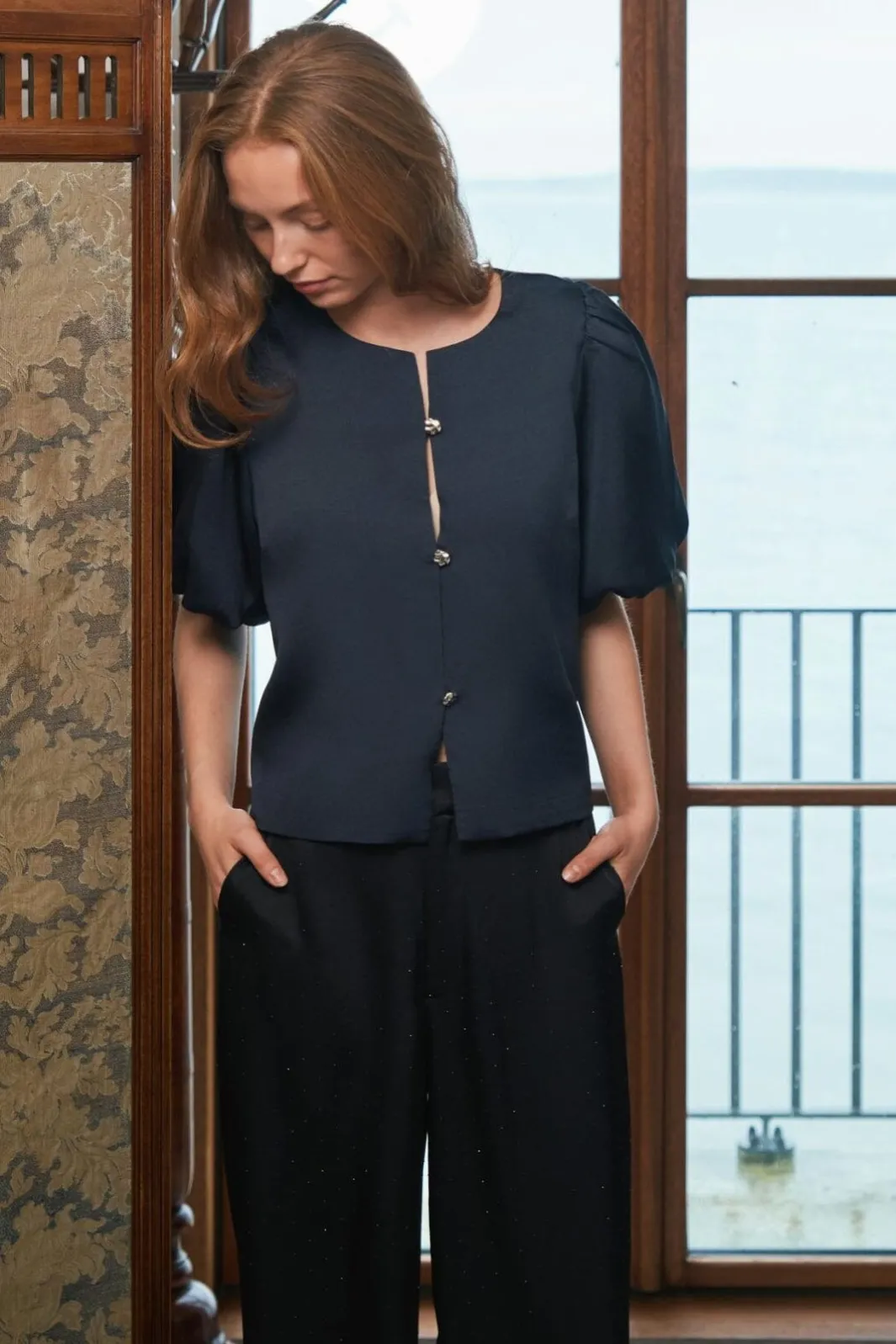Hot Aisa Dull Satin Blouse 164658 Bluser & Skjorter|Ammevenligt Tøj