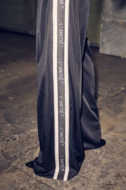Haute L'Amitié Bukser, Jeans & Leggings<Baggy Lurex Logo Track Pant HL10414