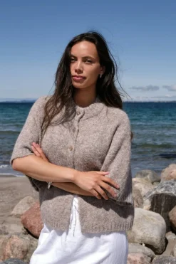 Neo Noir Cardigans<Benuta Fluffy Knit Cardigan 165816