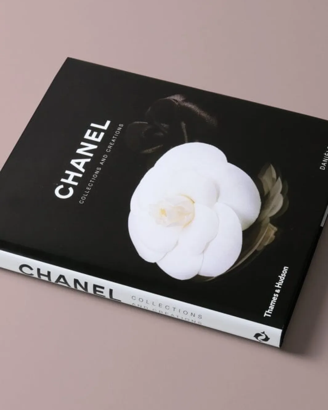 New Mags Dekoration Til Hjemmet<Chanel Collection And Creations TH1009