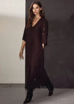 Haute L'Amitié Kjoler<Curvey Lace Hem Dress HL10009
