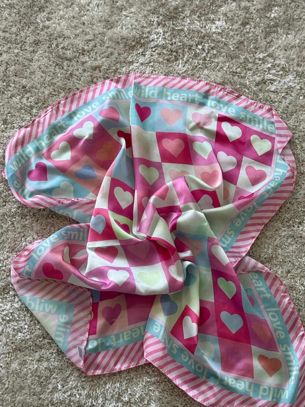 Dina Scarf Tørklæder
