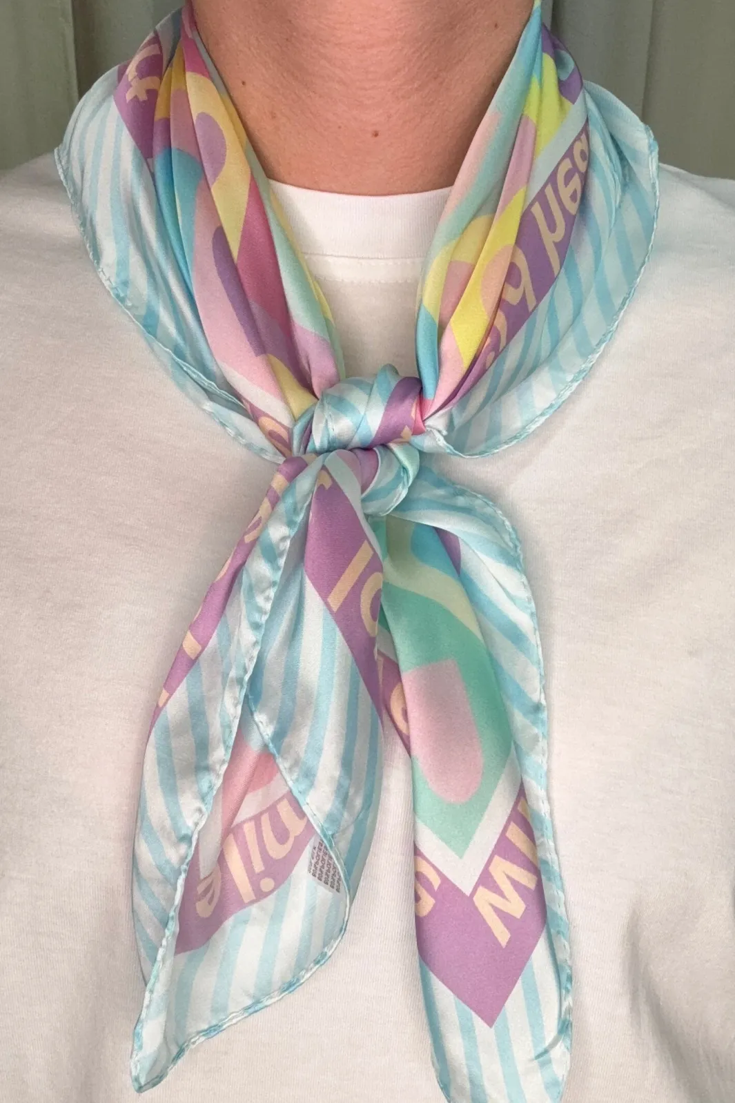 New Dina Scarf Tørklæder