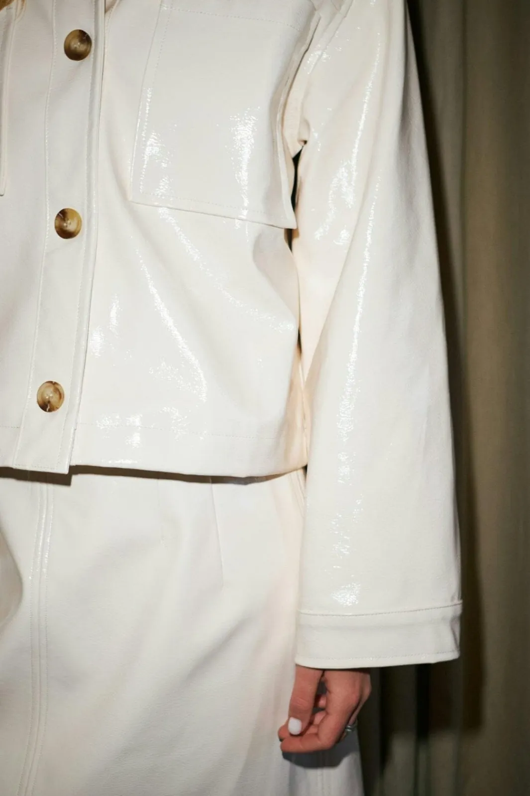 Best Emilia Patent Jacket 164794 Overtøj & Jakker