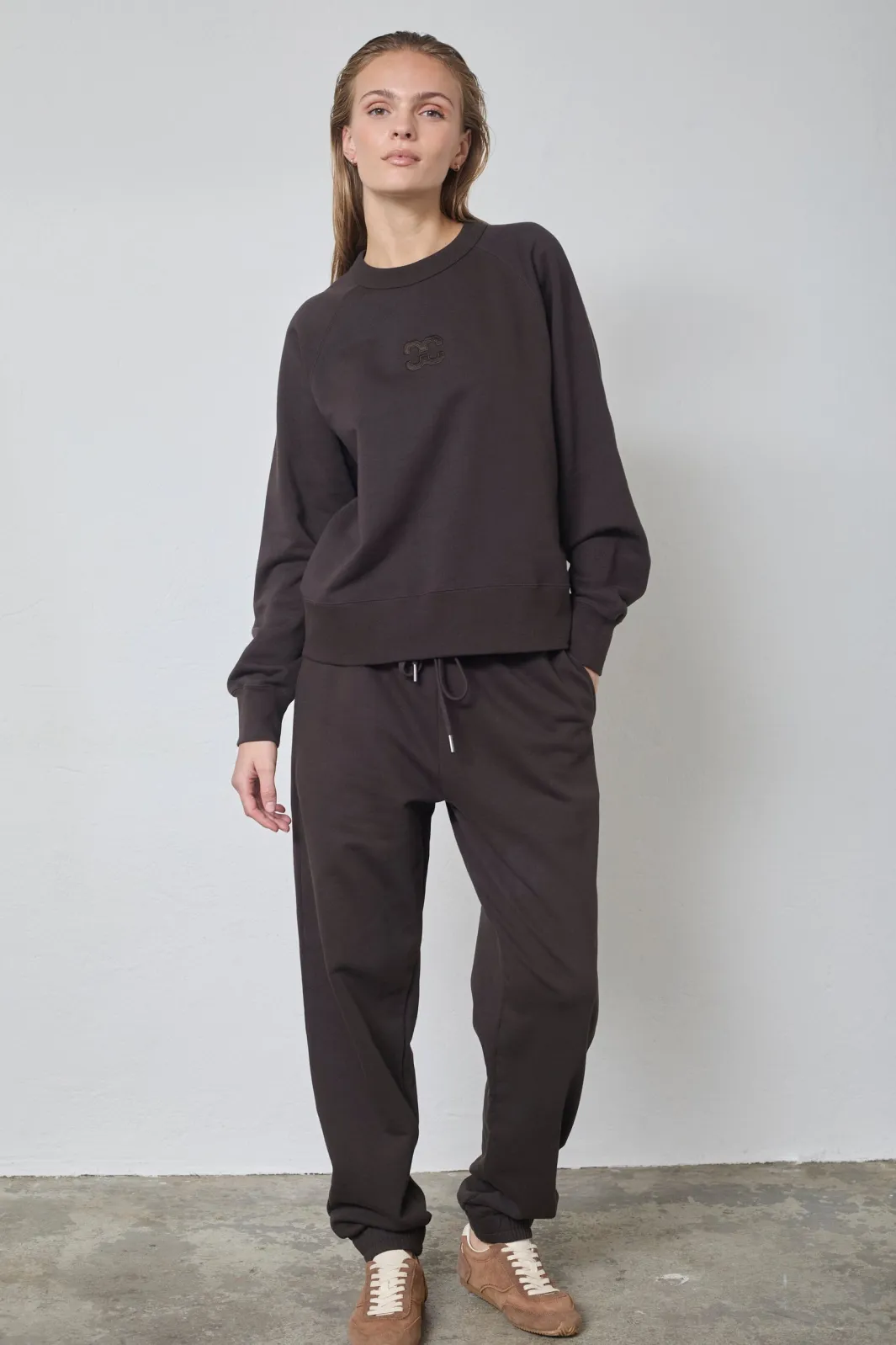 Outlet Eriscc Emb Sweat 47006 Sweatsæt & Comfy Wear|Bluser & Skjorter