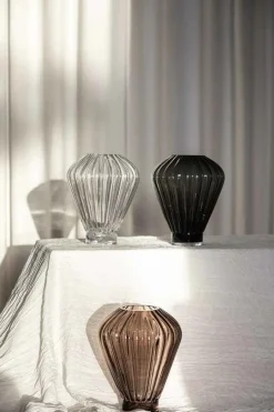 Hot Evelyn Vase Vaser