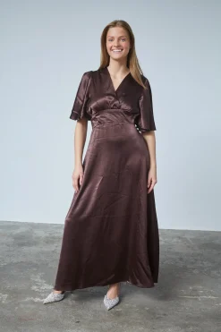 Gisela-Dr16 19165 Kjoler