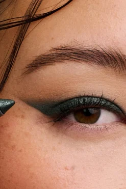 Wonderskin Øjenskygge<IYKYK Eyeshadow Stick