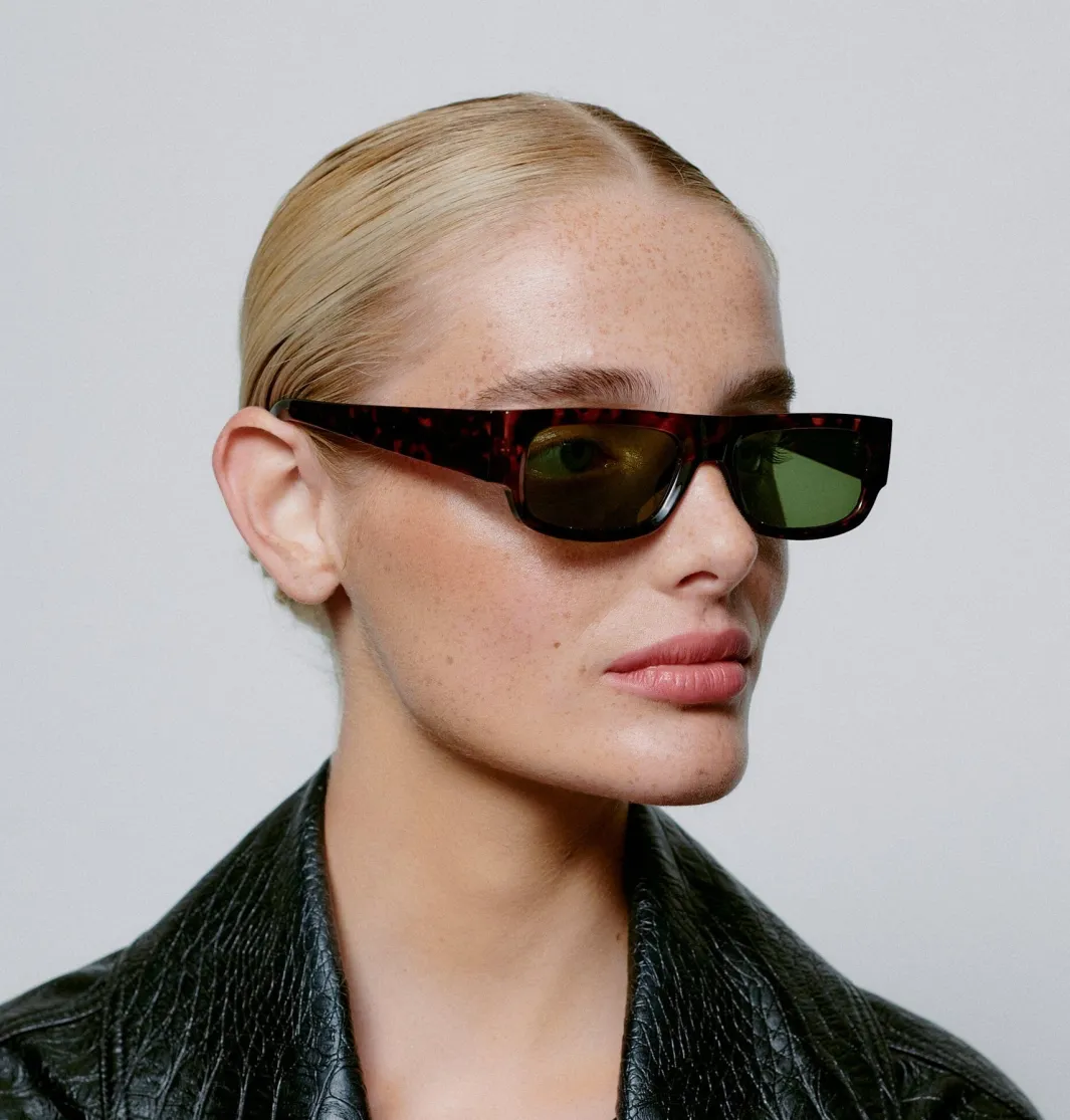 New Jean Solbriller