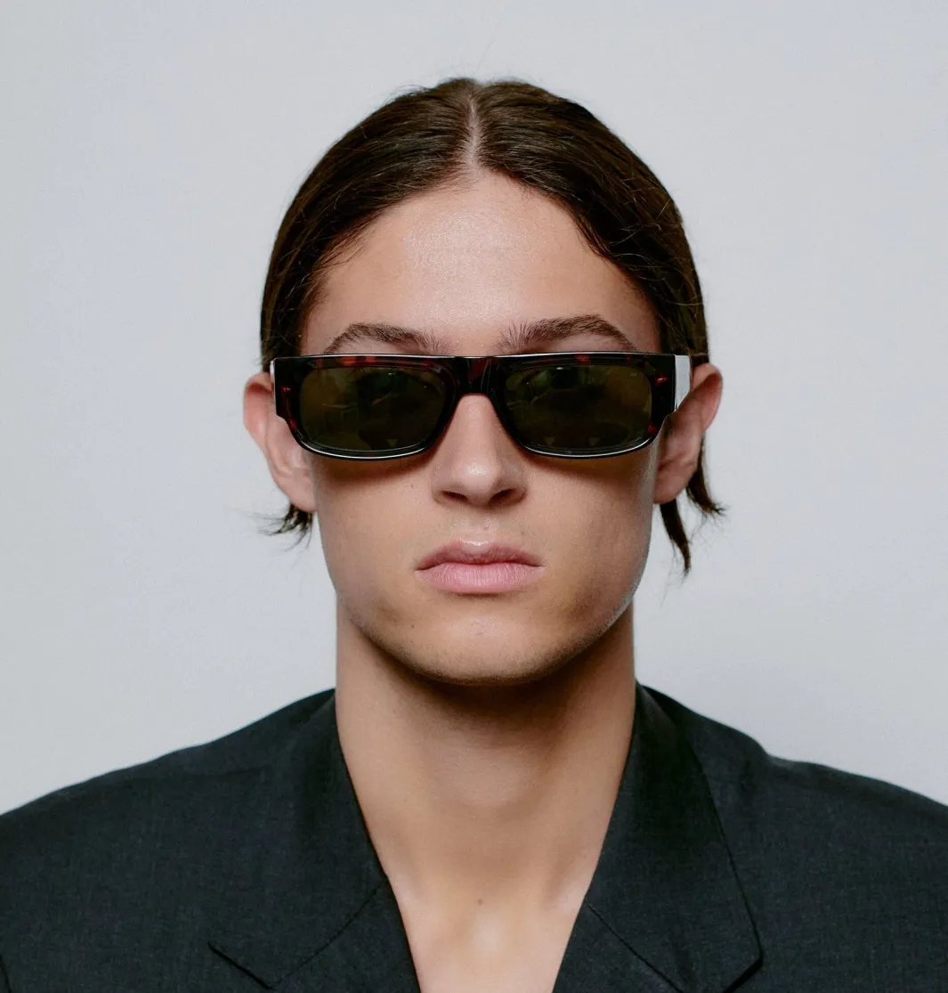 New Jean Solbriller