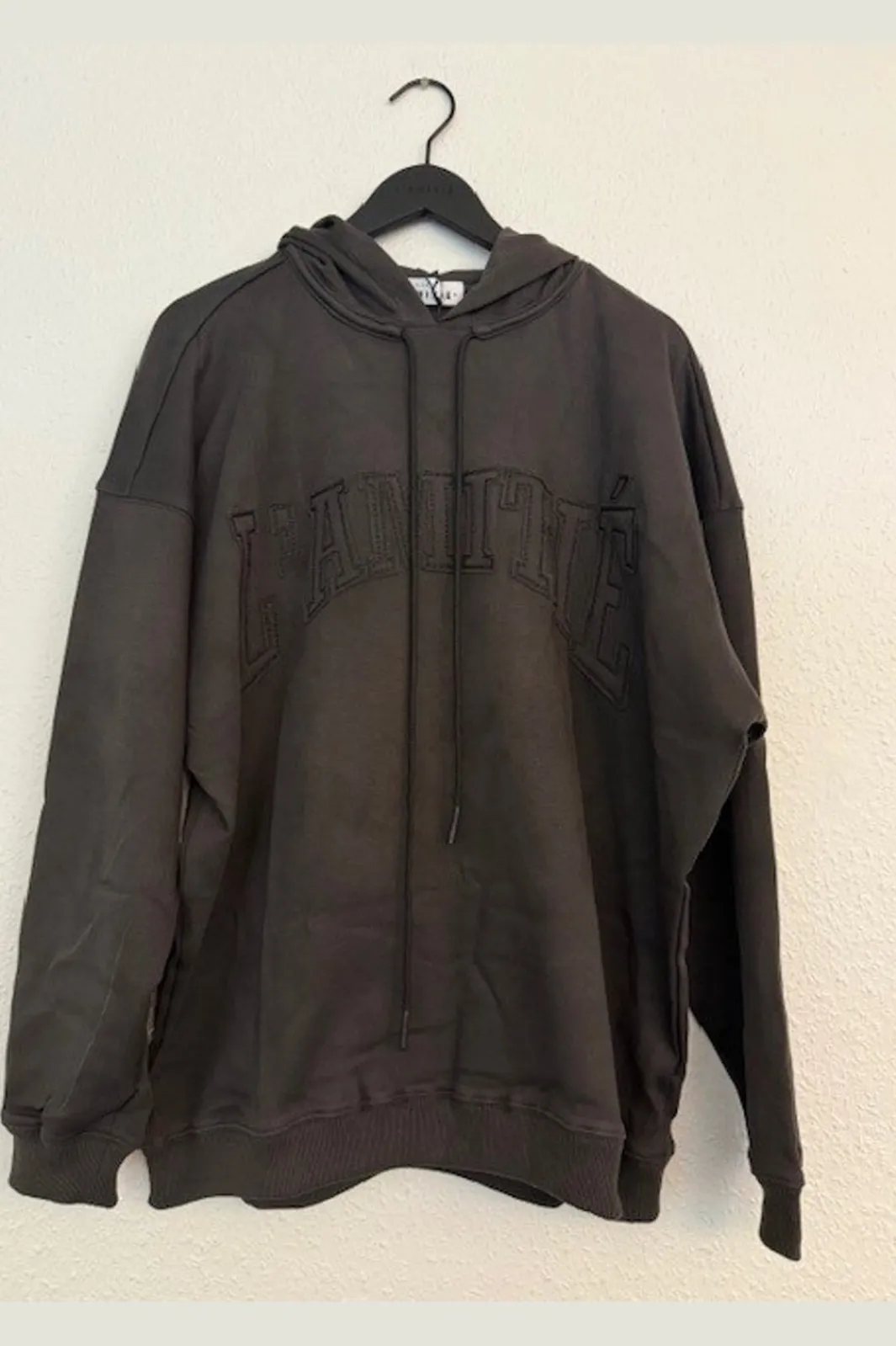 Haute L'Amitié Sweatsæt & Comfy Wear|Bluser & Skjorter<L'Amitié Application Hoodie HL10372