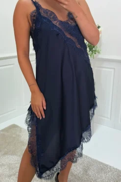 A-bee Kjoler<Leni dress