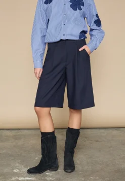 Love & Divine Shorts<Love1297 18519