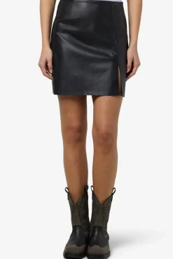 New Nmclara Penny Pu Slit Skirt Nederdele