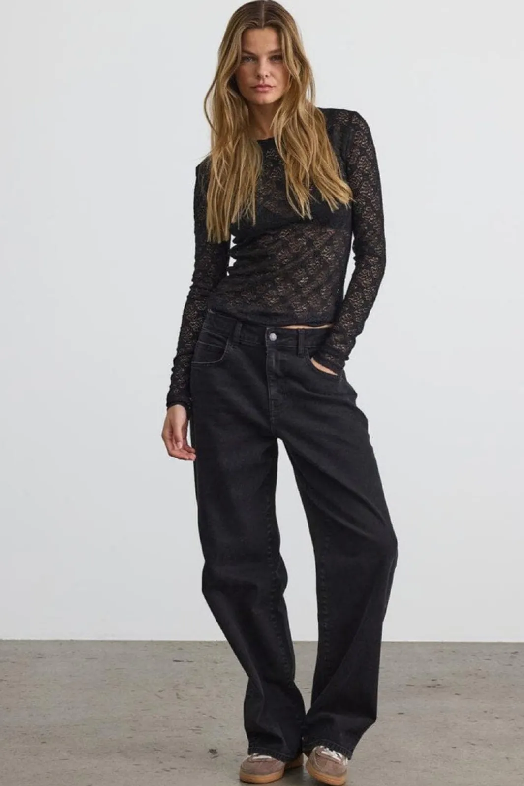 Discount Nmjudith L/S Lace Top T-Shirts & Toppe