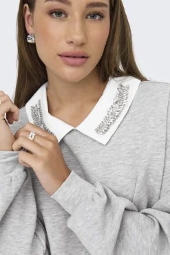 Discount Onlwillow L/S O-Neck Emb. Ub Swt Bluser & Skjorter|Sweatsæt & Comfy Wear