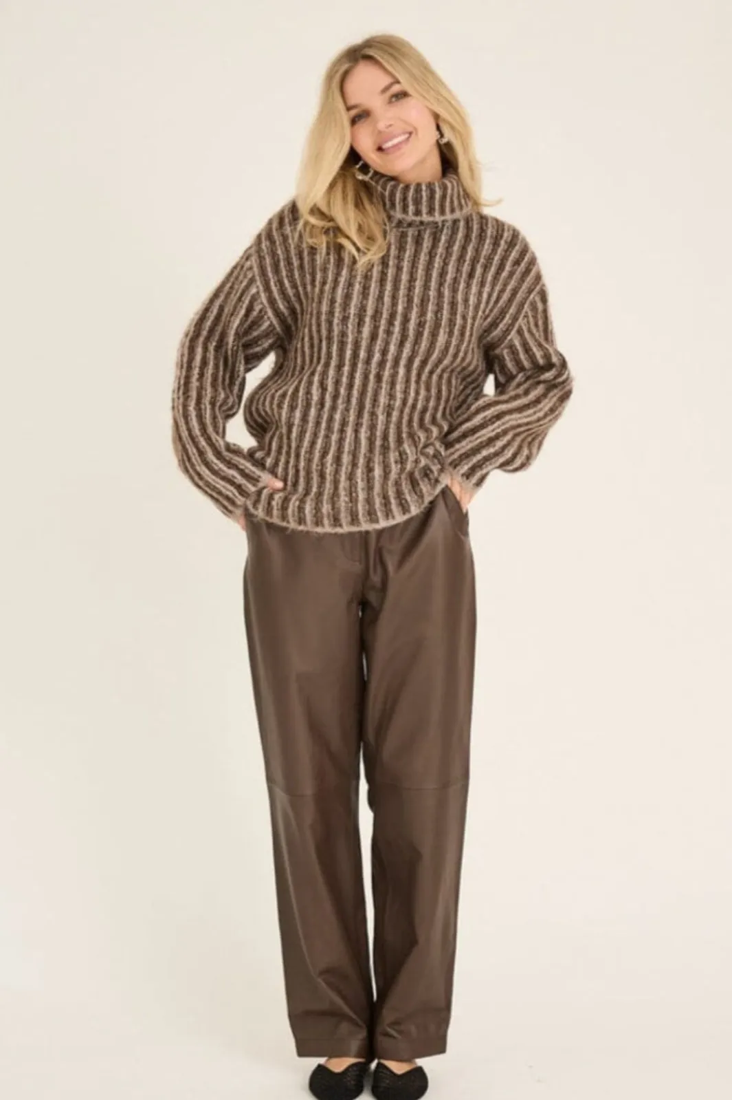 Online Orkido Knit Pullover AV6018 Strik|Bluser & Skjorter