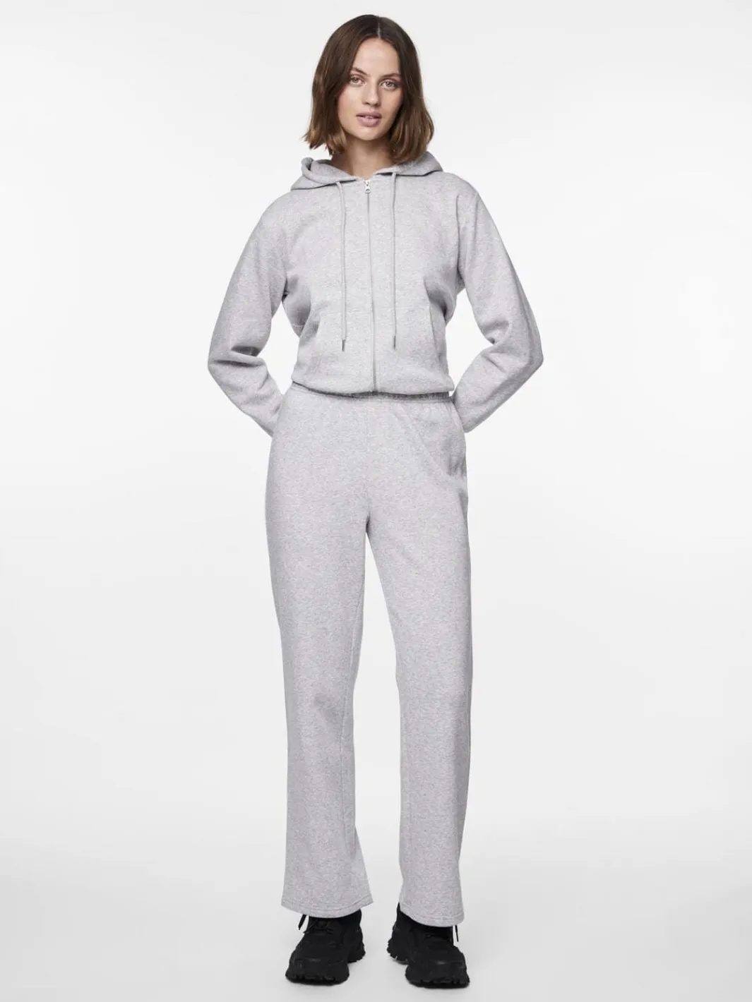Pieces Bukser, Jeans & Leggings<Pcchilli Wide Sweat Pants 17140745