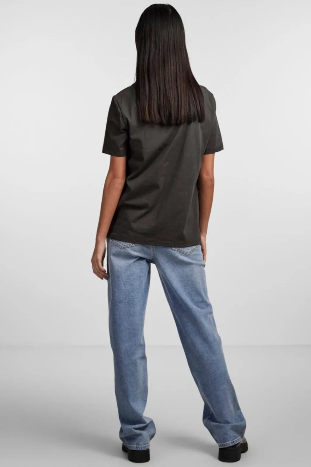 Pieces T-Shirts & Toppe<Pcria Ss Solid Tee