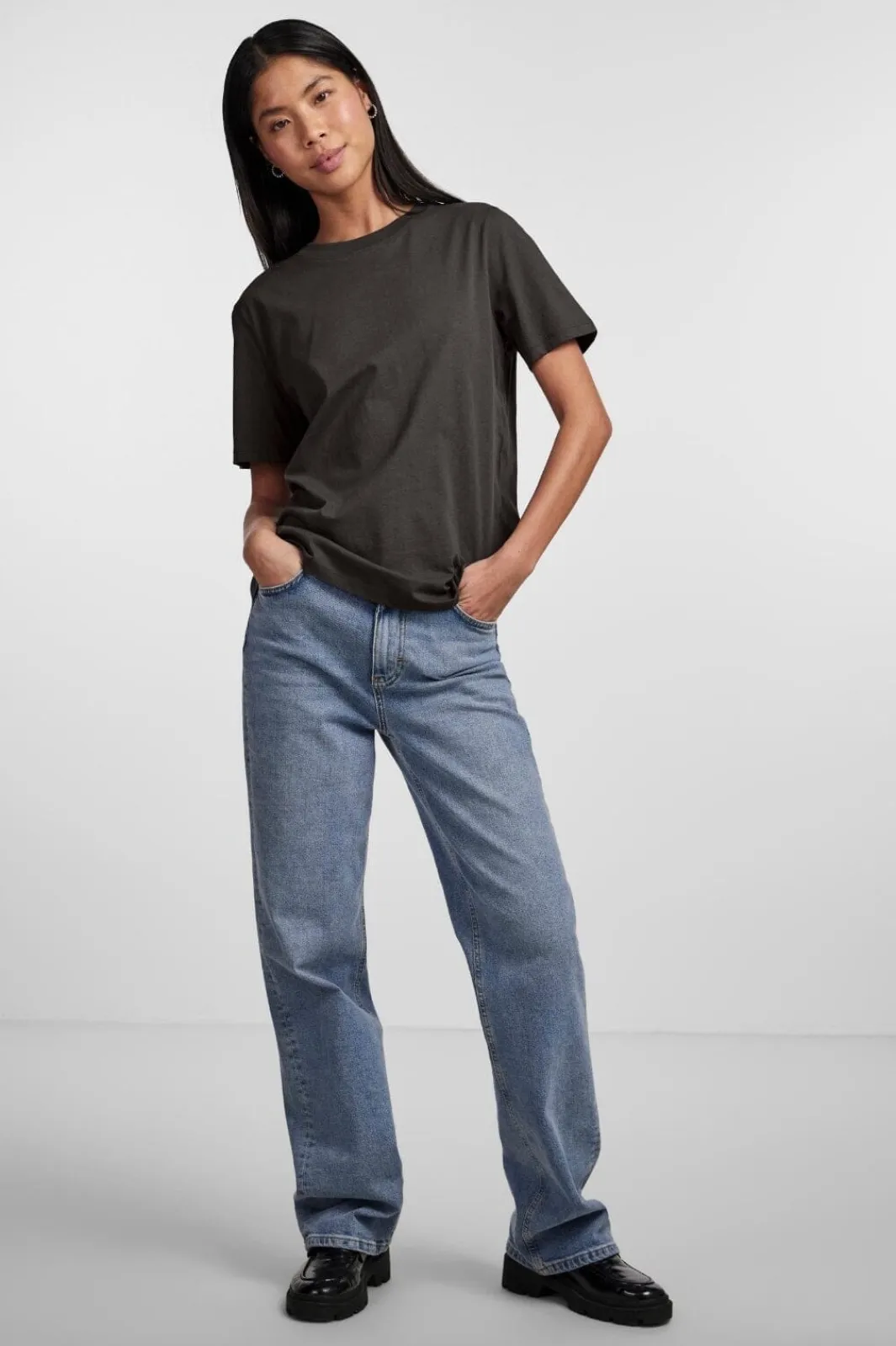 Pieces T-Shirts & Toppe<Pcria Ss Solid Tee