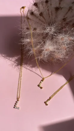 Mellow Moon Halskæder<Pearl Letter Necklace