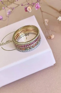 Ringe med sten Ringe
