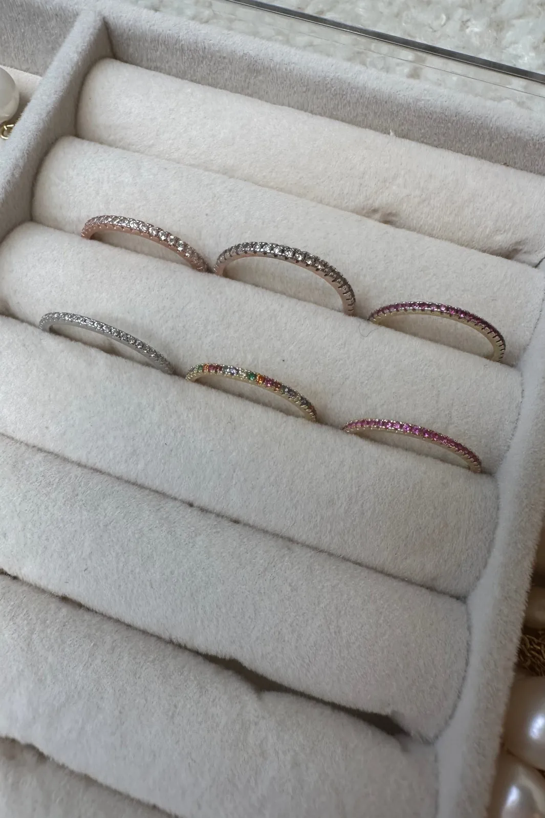 Ringe med sten Ringe