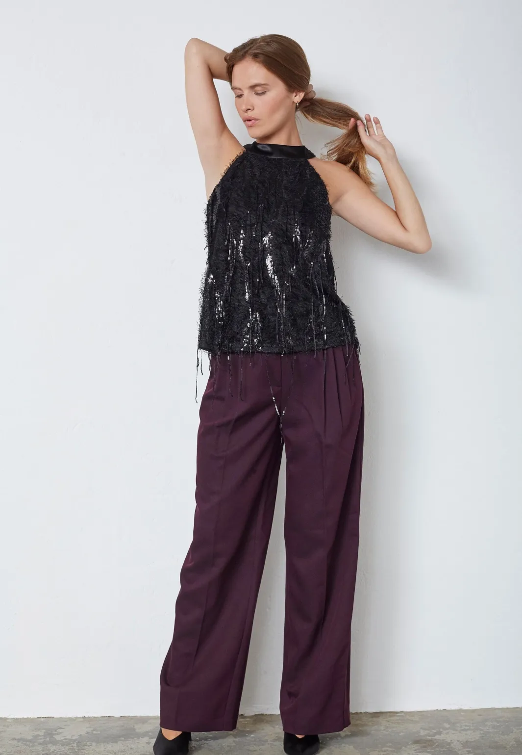 Outlet Sillacc Sequin Halter Top 35987 T-Shirts & Toppe