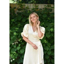 Discount Sinda Dress AV4922 Kjoler