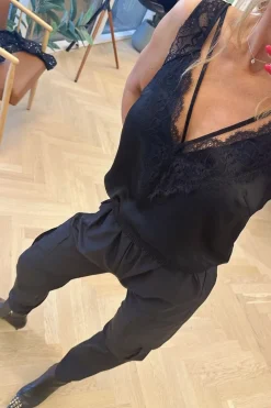 Valentin Studio T-Shirts & Toppe<String Top