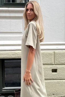 BYIC Kjoler<Theaic Tshirt Dress A23942