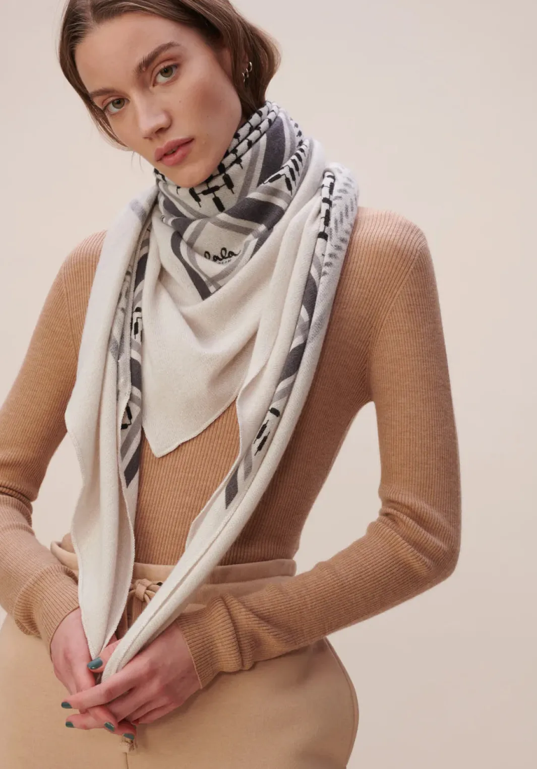 Lala Berlin Tørklæder<Triangle Trinity Classic L